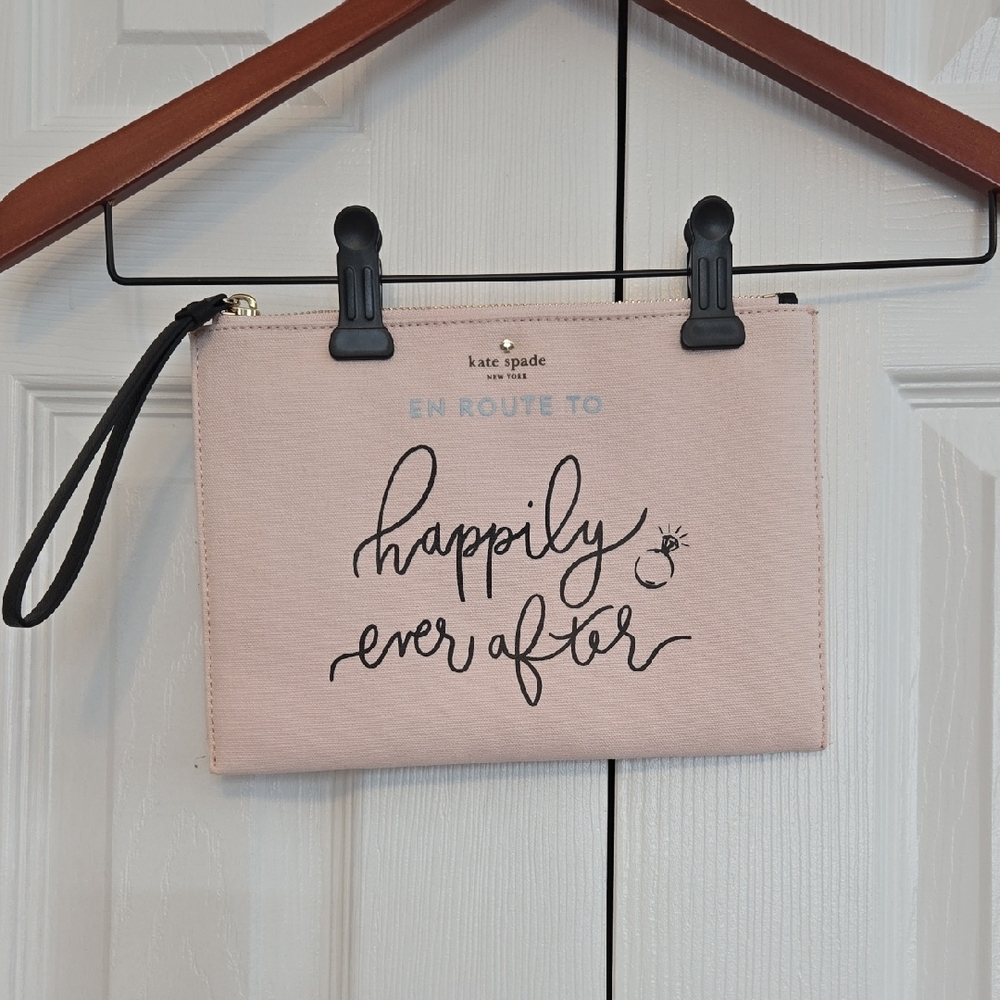 Kate Spade zip wristlet pouch